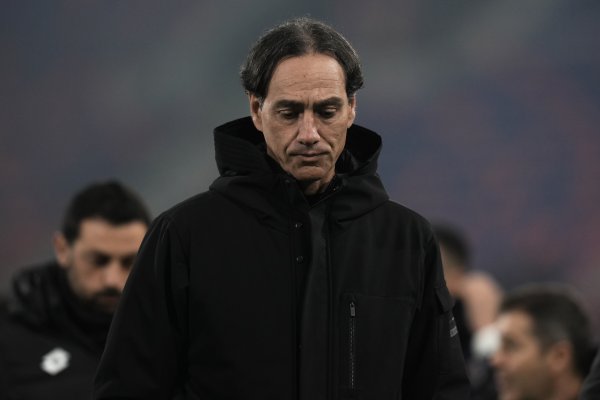 内斯塔：但愿领有安帅闲隙不迫的气质 范迪克是当前最强后卫