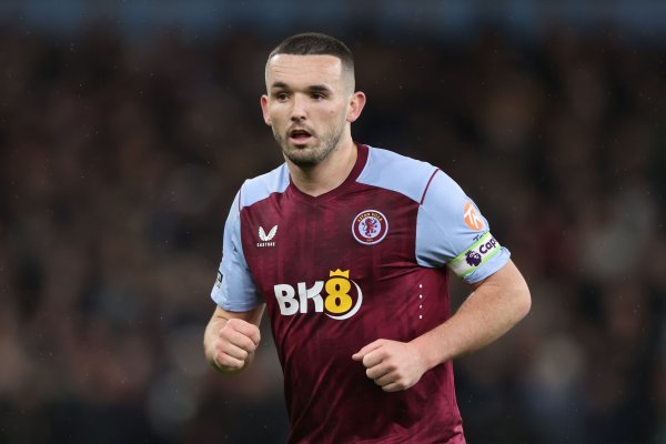 电讯报：维拉队长麦金行将与球队续约，他现时协议2027年到期