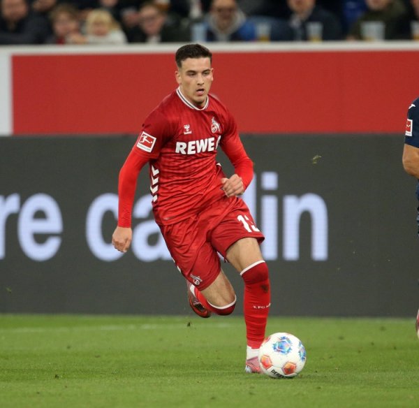 图片报：除德甲内的拜仁多特外，国米巴黎也特意科隆19岁先锋马拉