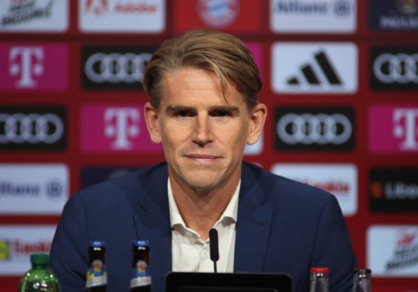 弗罗因德：孔帕尼与拜仁极度契合，他的新协议中莫得解约条件