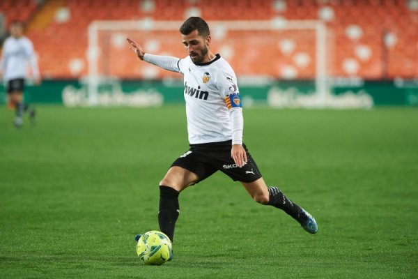 阿斯报：不悦球队战绩，瓦伦西亚队长加亚遭到自家球迷嘘声对待