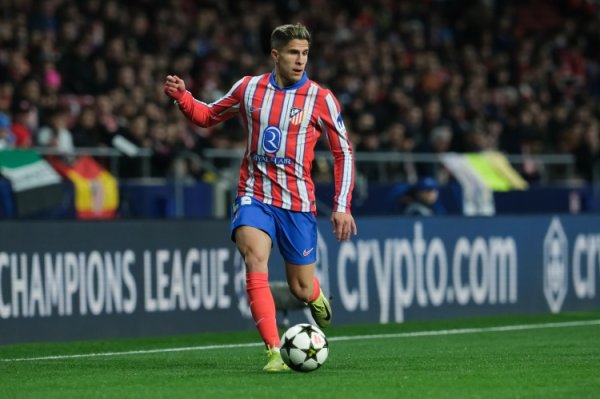 世体：小西蒙尼卓著较着，他成为马竞阵中最具决定性的球员之一