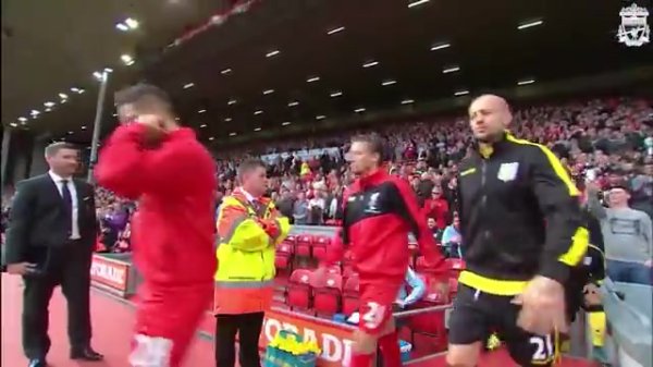 弓抄推行！15年英超，斯图里奇梅开二度，利物浦3-2险胜维拉