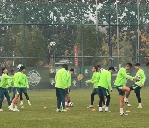 京媒：李磊也缺席国安本日检会，上场因伤缺席的林良铭回来