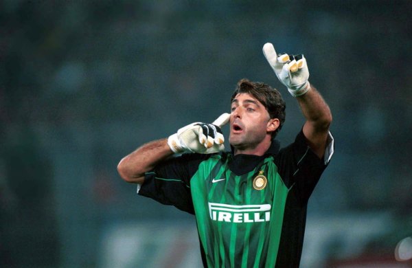 帕柳卡：刻下还会梦到94年宇宙杯决赛 大罗是我见过的最强球员