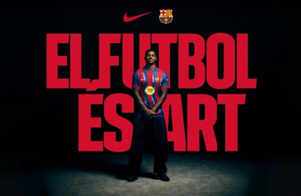 巴萨推出新的第四球衣，致意2005年国度德比之战