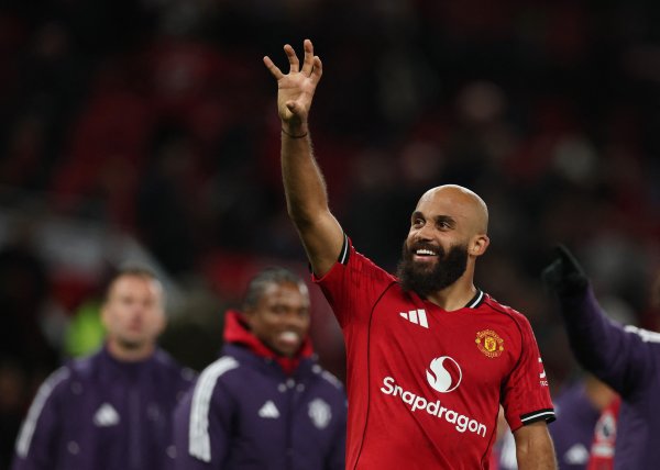 姆伯莫工作生存于今9次对阵埃弗顿0球0助，战绩2胜3平4负