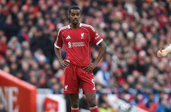 赤军旧将：不错思象阿隆索合手教利物浦；伊萨克反弹仅仅技巧问题